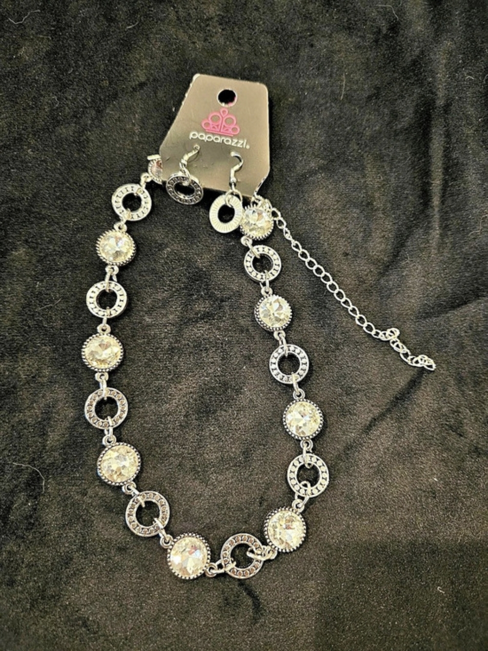 Paparazzi Crystal Link Statement Necklace